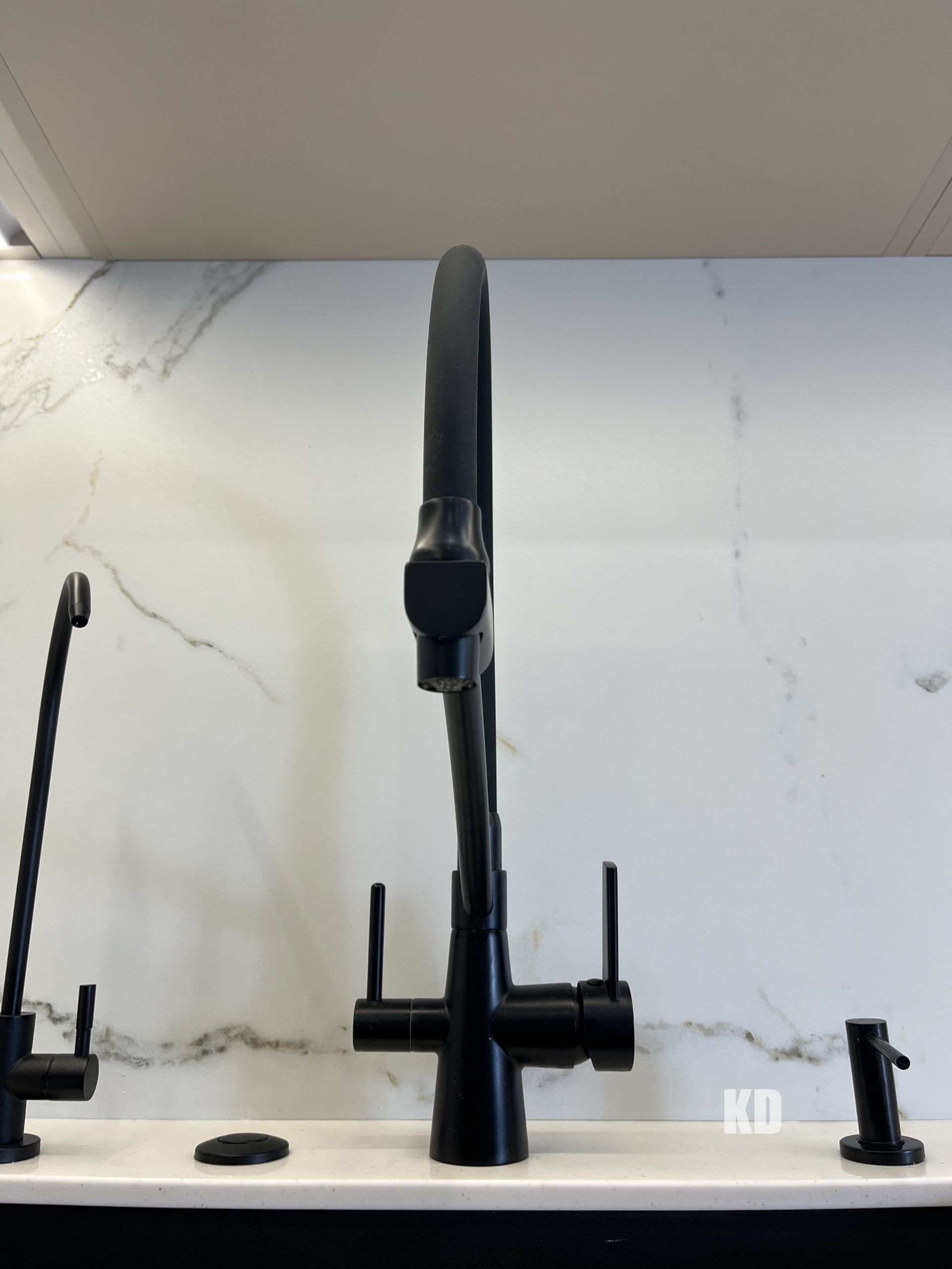 Кухня Synergy Hub Кухня Synergy Hub
